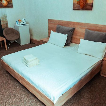 Ocean Hotel Bishkek Exterior photo
