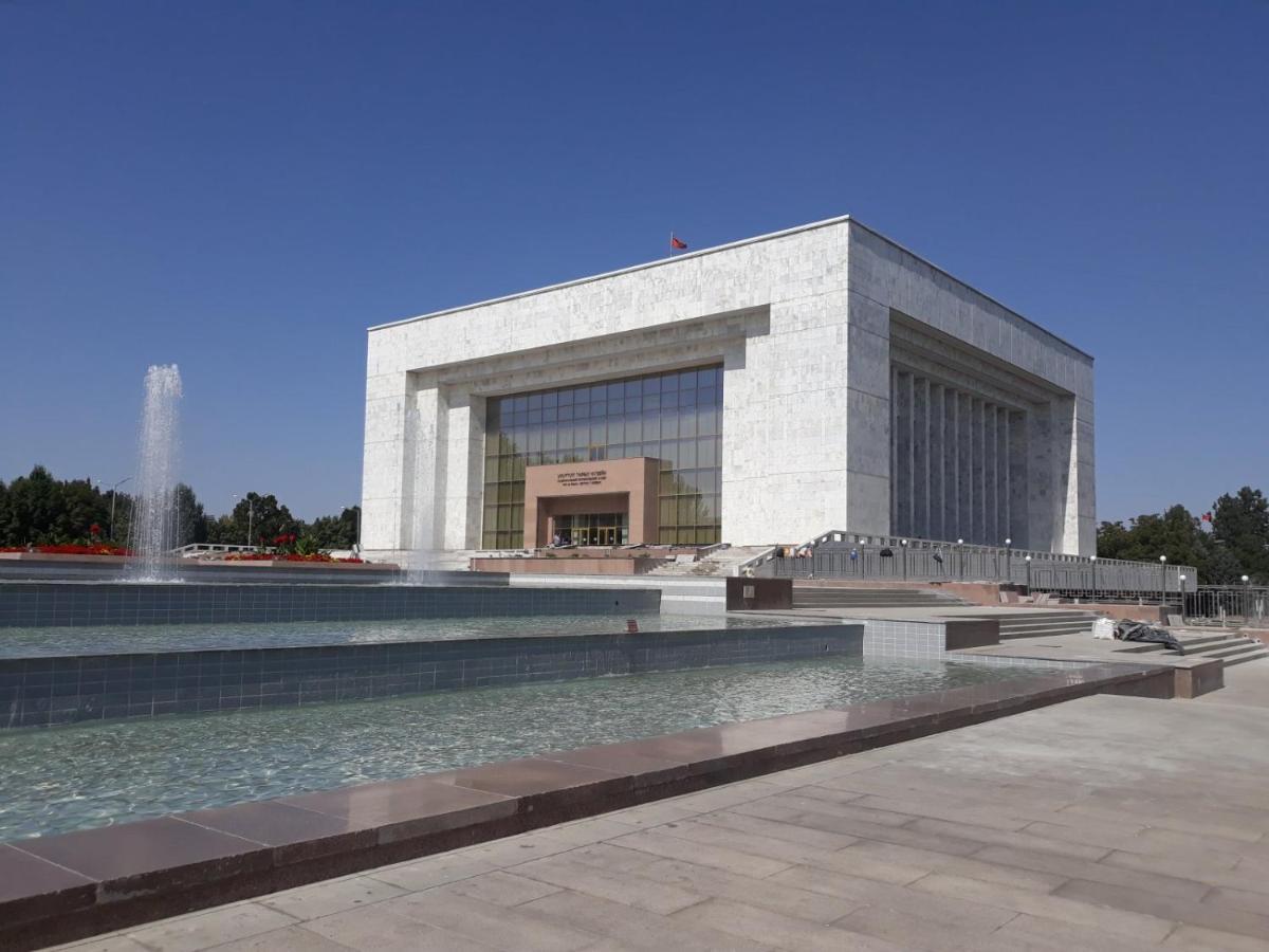 Ocean Hotel Bishkek Exterior photo